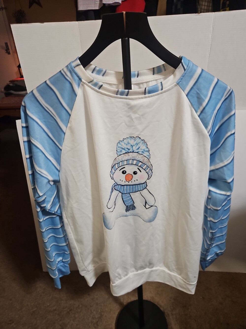 Holiday Christmas Snowman Sweatshirt M